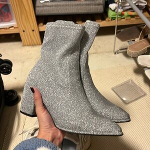 Sparkly heeled glittere boots